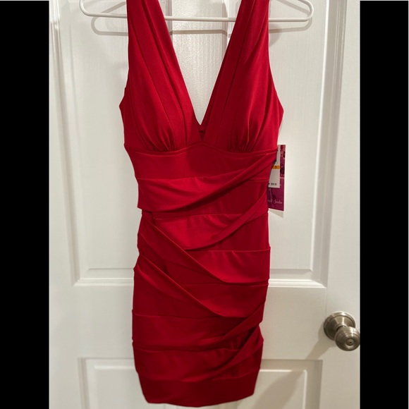 Emerald Sundae Dresses & Skirts - Sexy Red Dress